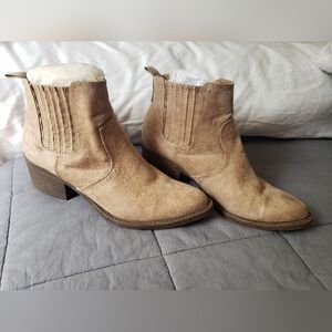 Volatile Ankle Boots